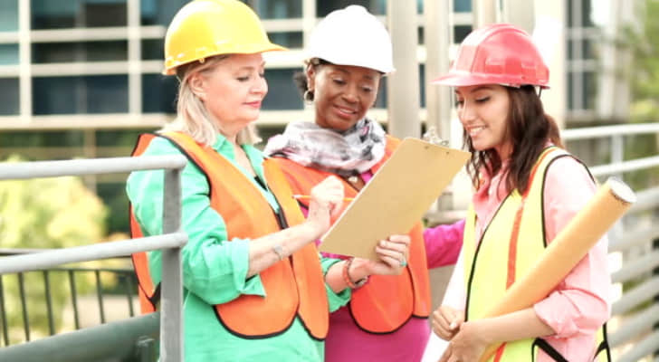 How to Build a Successful Career in Construction